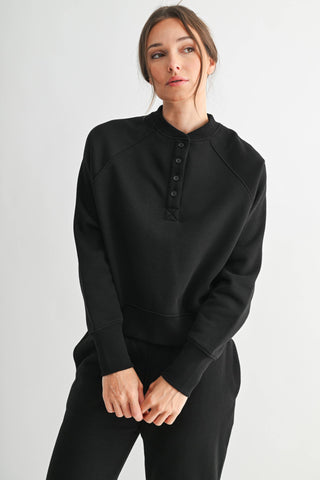 Hearth Henley Pullover in Black