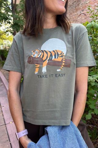 Women's Life Is Good Take It Easy Tiger Short Sleeve Boxy Crusher Tee