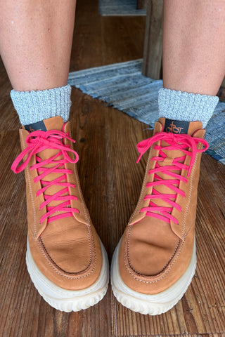 GORP in CAMEL Sneaker Boots