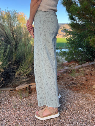 Floral Print Wide Leg Denim Jeans