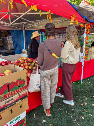Mini Checkered Print Barrel Jeans