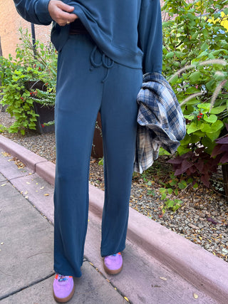 Midnight Navy Simple Scuba Wide-Leg Pant