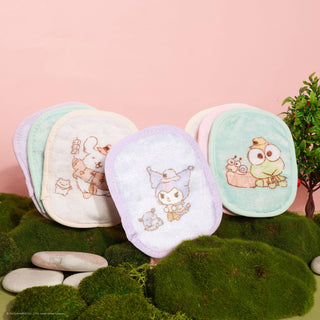 Hello Kitty & Friends Glamping 7-Day Set © Sanrio