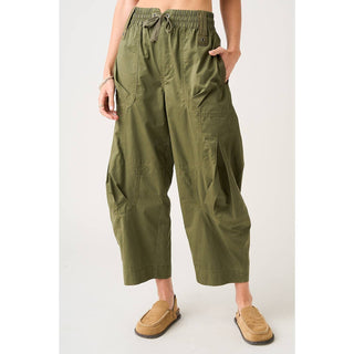 Military Green Utility Parachute Cargo Pant