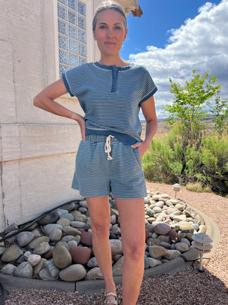 Stripe Elastic Knit Shorts