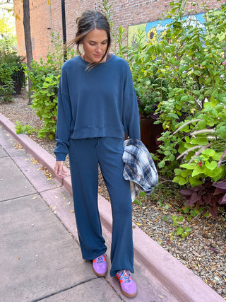Midnight Navy Simple Scuba Wide-Leg Pant